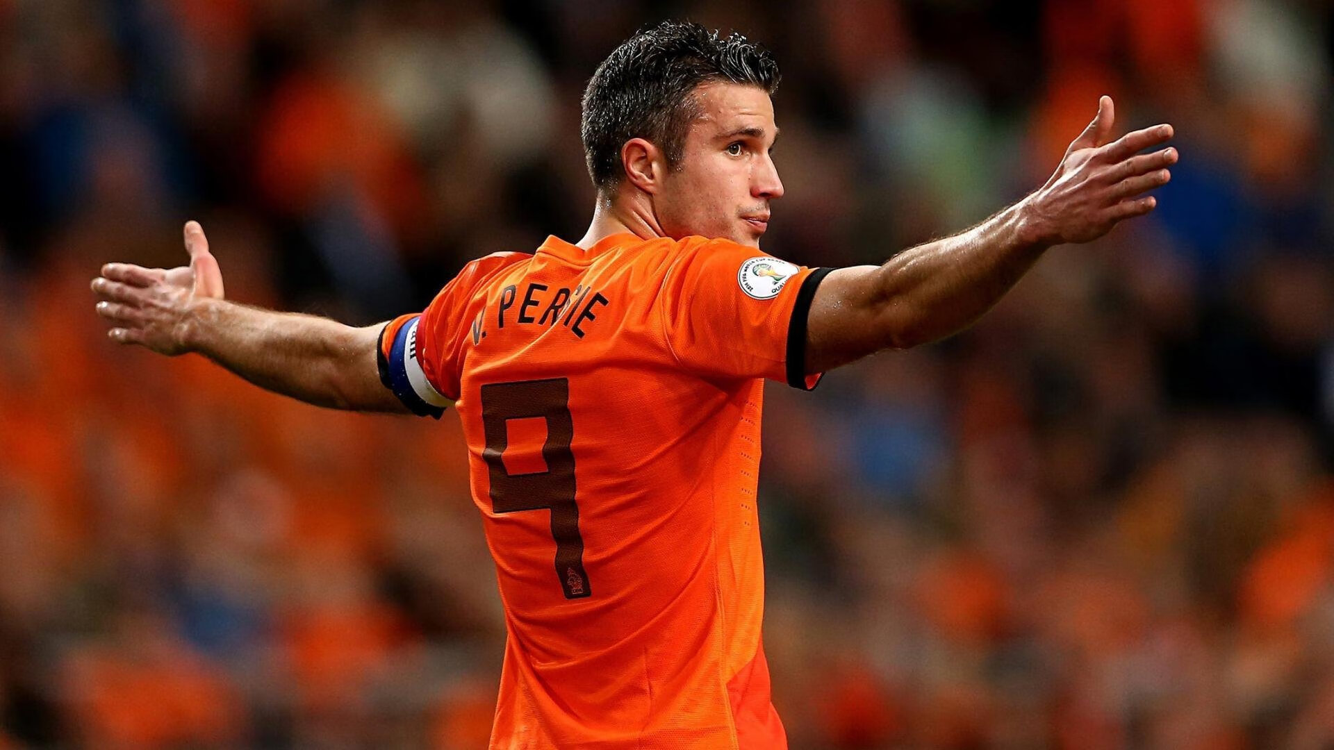 中国游泳选手在比赛中表现稳定